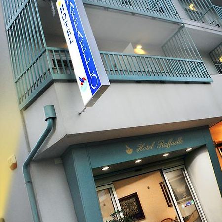 Hotel Raffaello Caorle Exterior photo